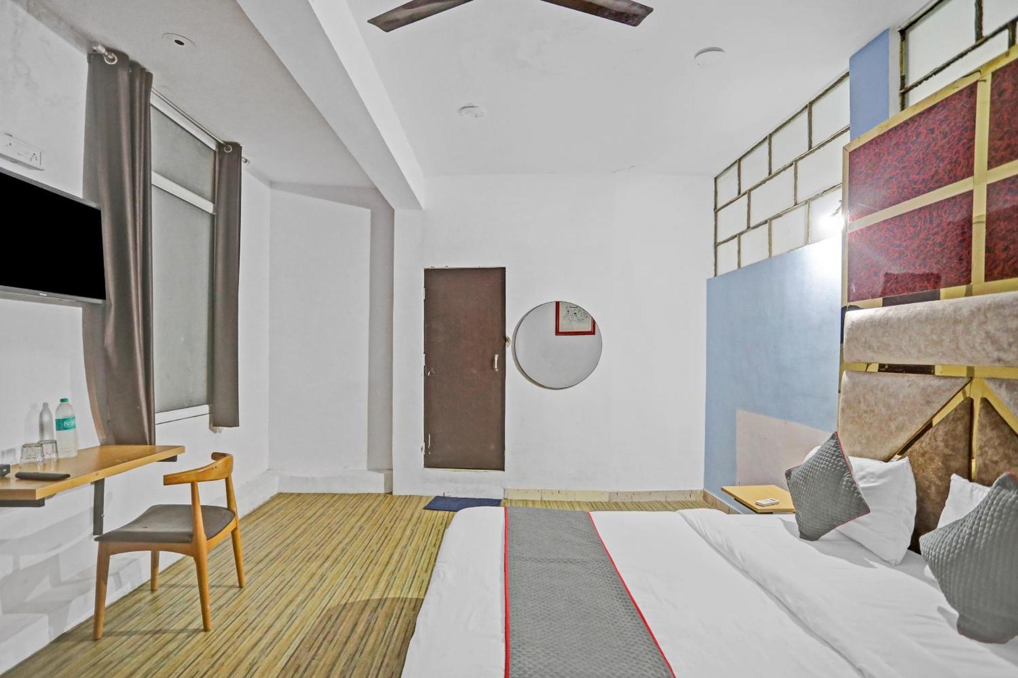 Hotel Collection O Jps Near Pvr Vikaspuri Delhi Extérieur photo